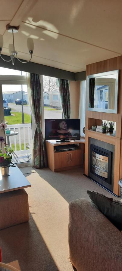 Church Farm Haven Holiday Park Pagham Esterno foto