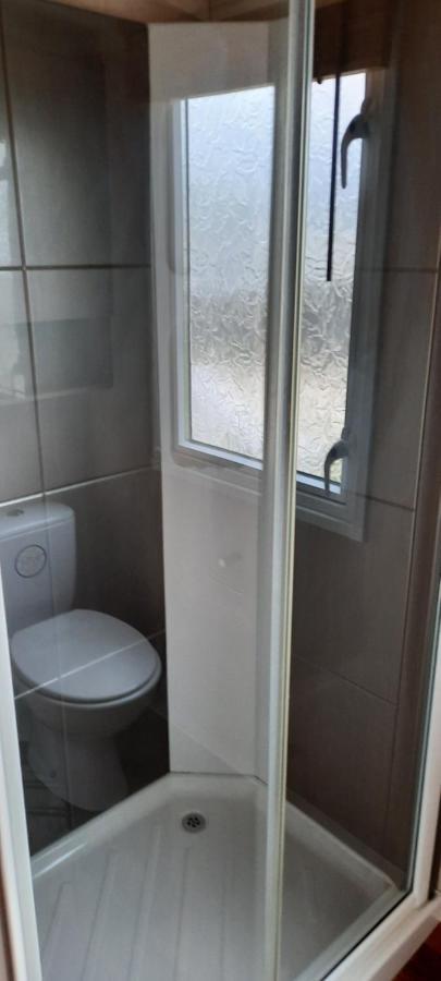 Church Farm Haven Holiday Park Pagham Esterno foto