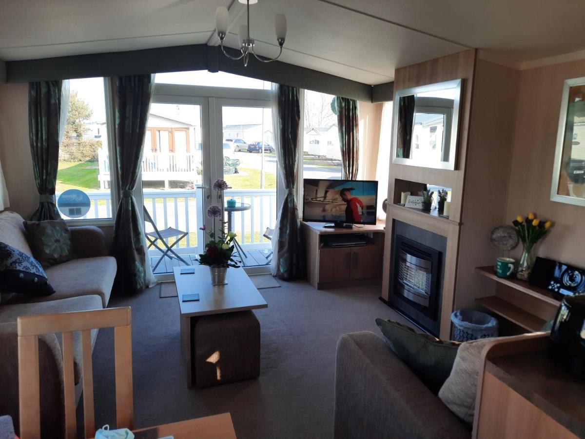 Church Farm Haven Holiday Park Pagham Esterno foto